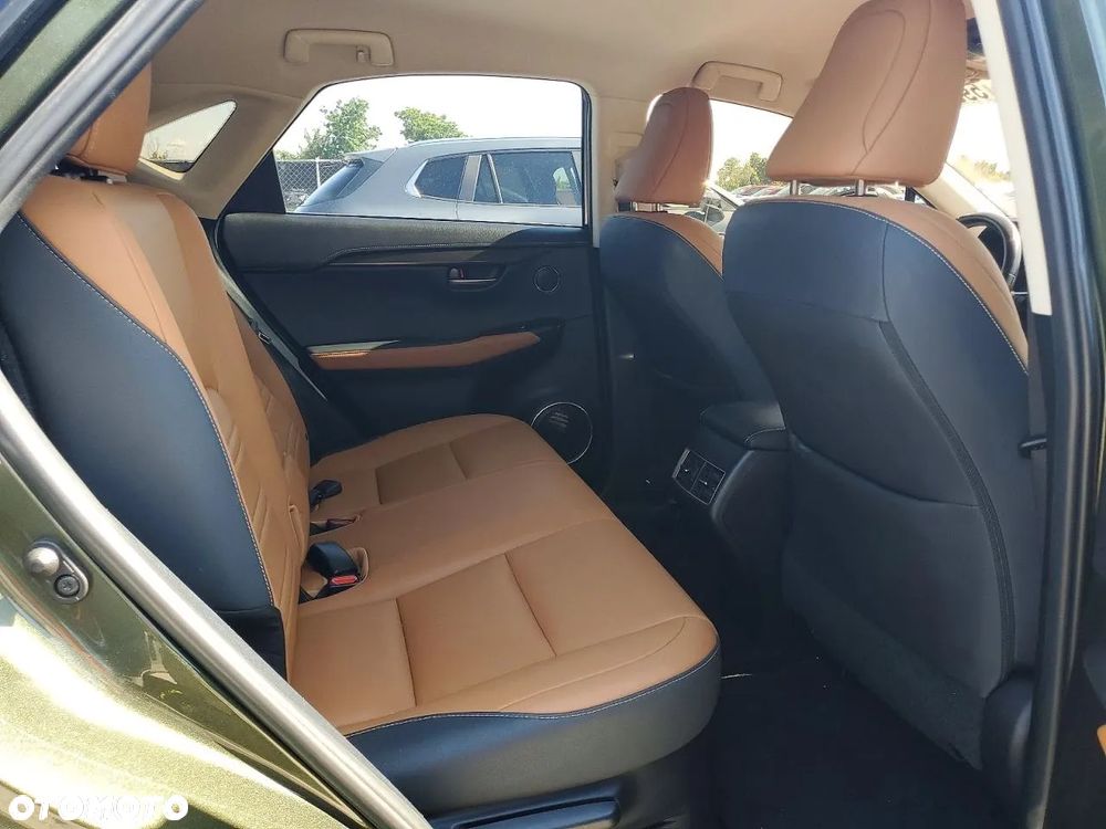 Lexus NX 200t AWD Executive-Line - 10