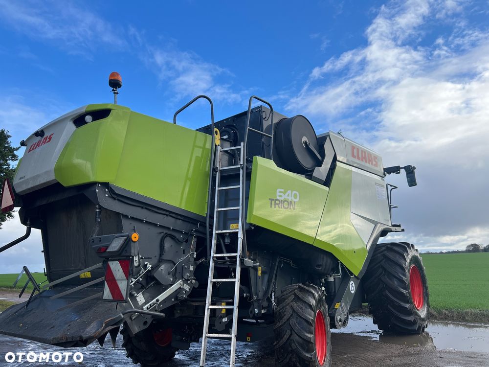 Claas Trion - 5