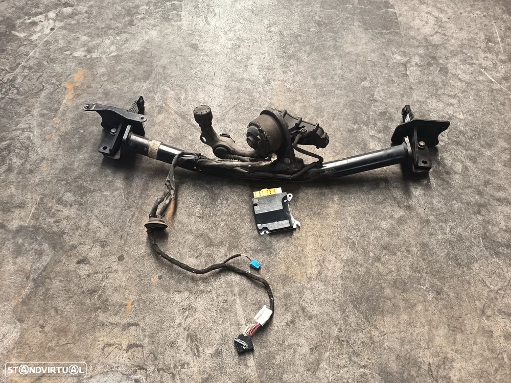 Engate reboque Mercedes-Benz C W205 carrrinha Ref: 2053103900 - 1