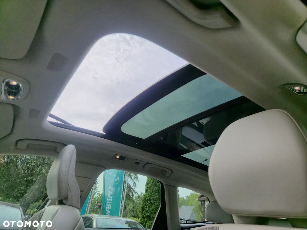 Volvo XC 60 D4 SCR Momentum - 24
