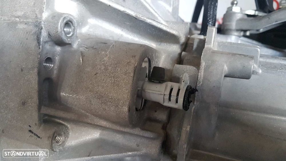 CAIXA DE VELOCIDADES RENAULT CLIO IV BUSINESS - 6