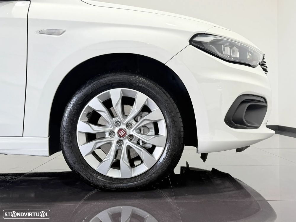 Fiat Tipo Station Wagon 1.3 M-Jet Lounge - 45