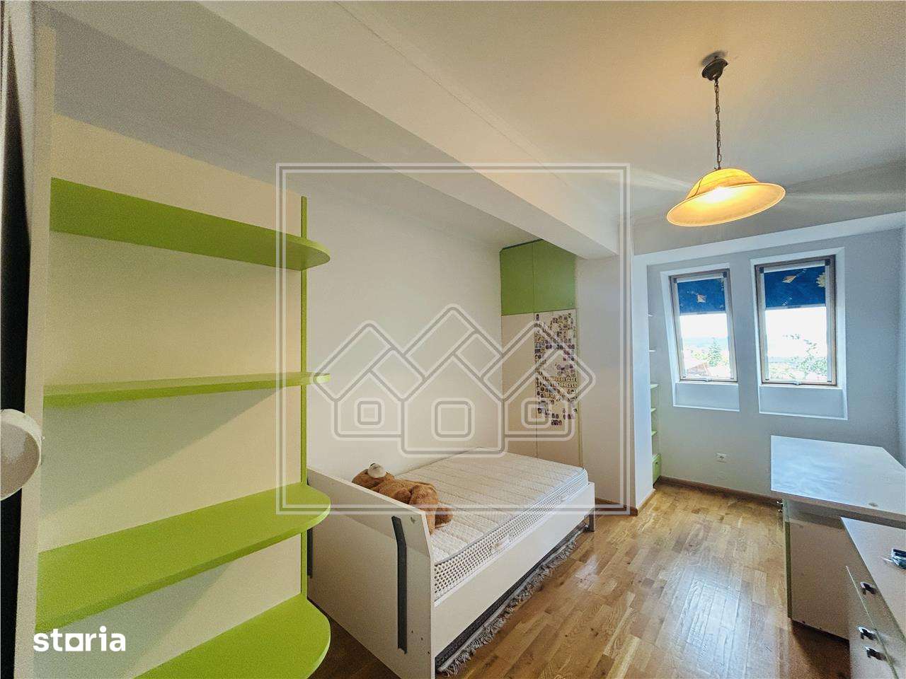 Penthouse spatios si modern, 160 mp utili + terasa spectaculoasa — fotografia 3