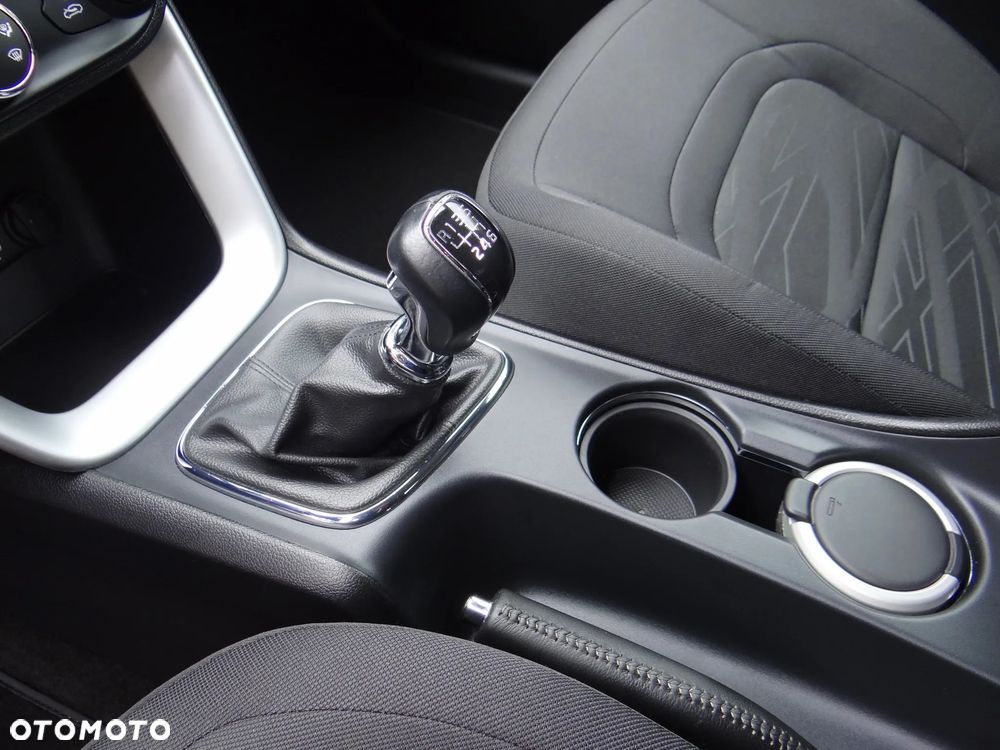 Kia Ceed 1.4 CVVT Attract - 13