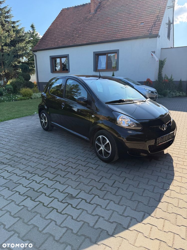 Toyota Aygo - 1