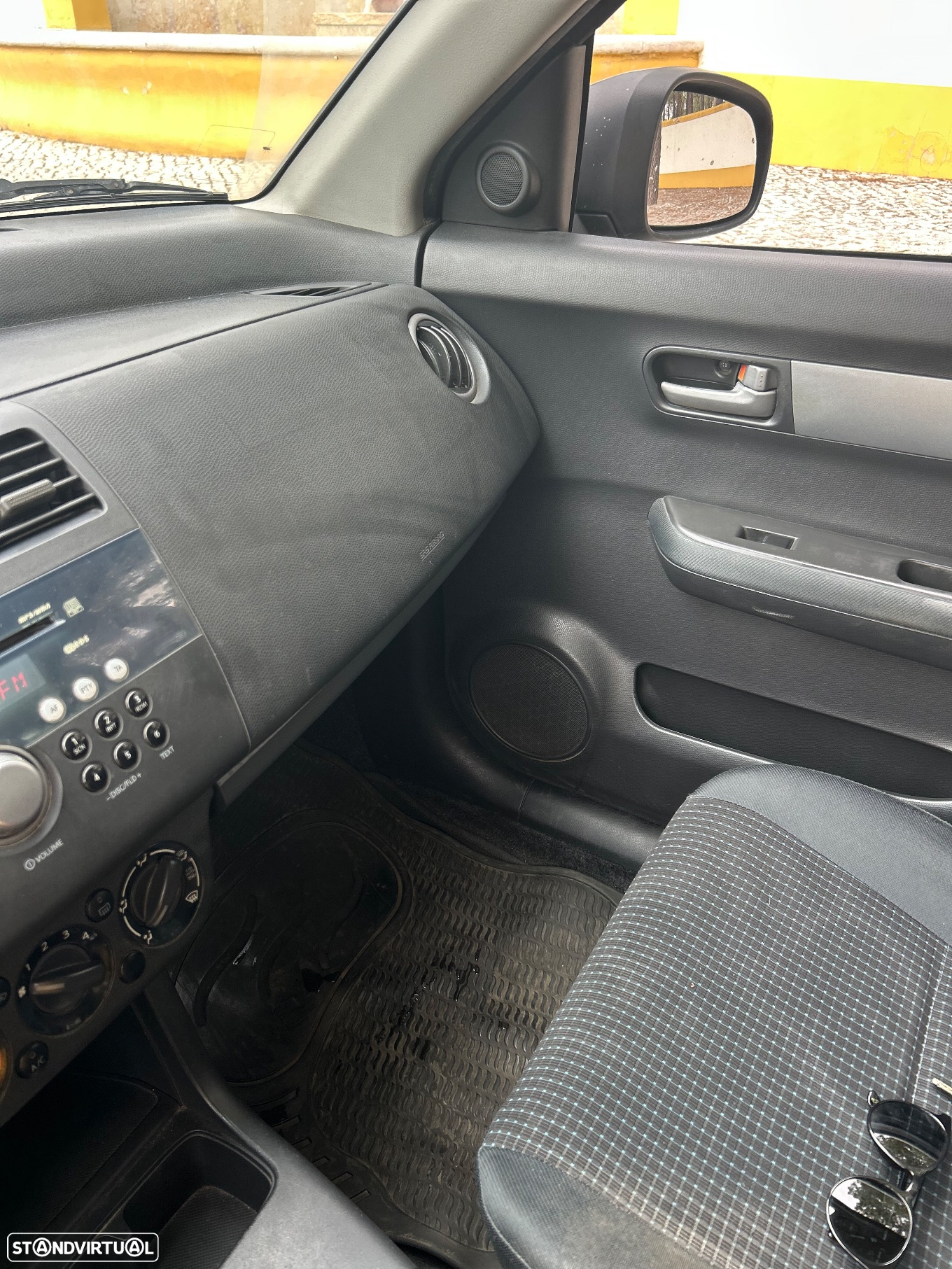 Suzuki Swift - 10