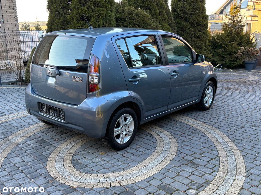 Daihatsu Sirion 1.3 - 17