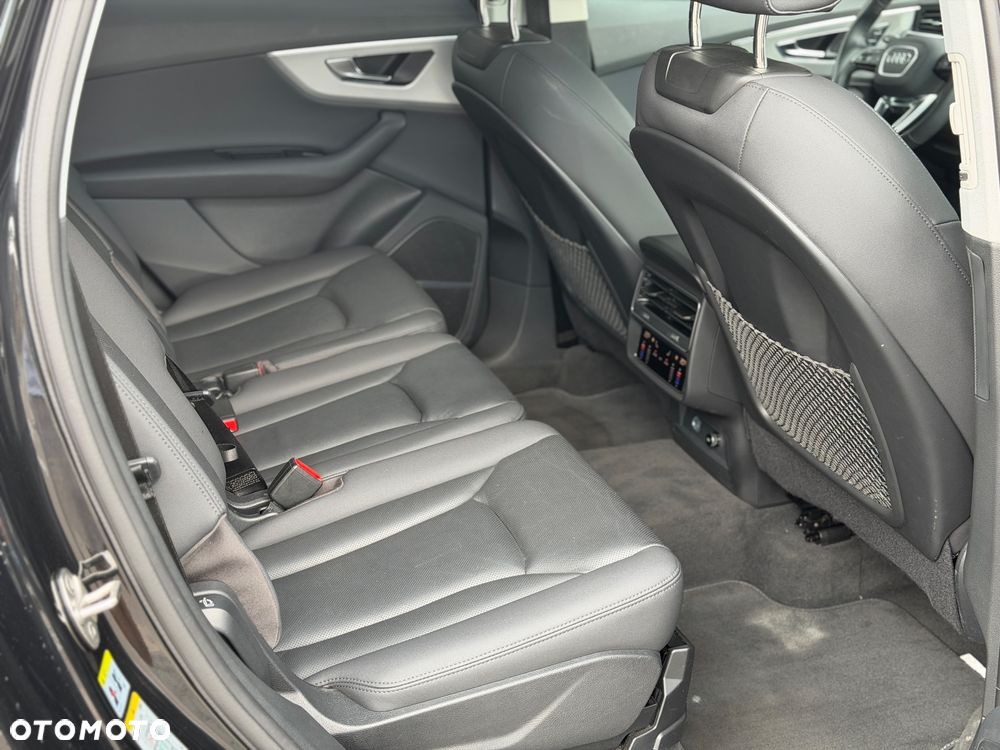 Audi Q7 - 21