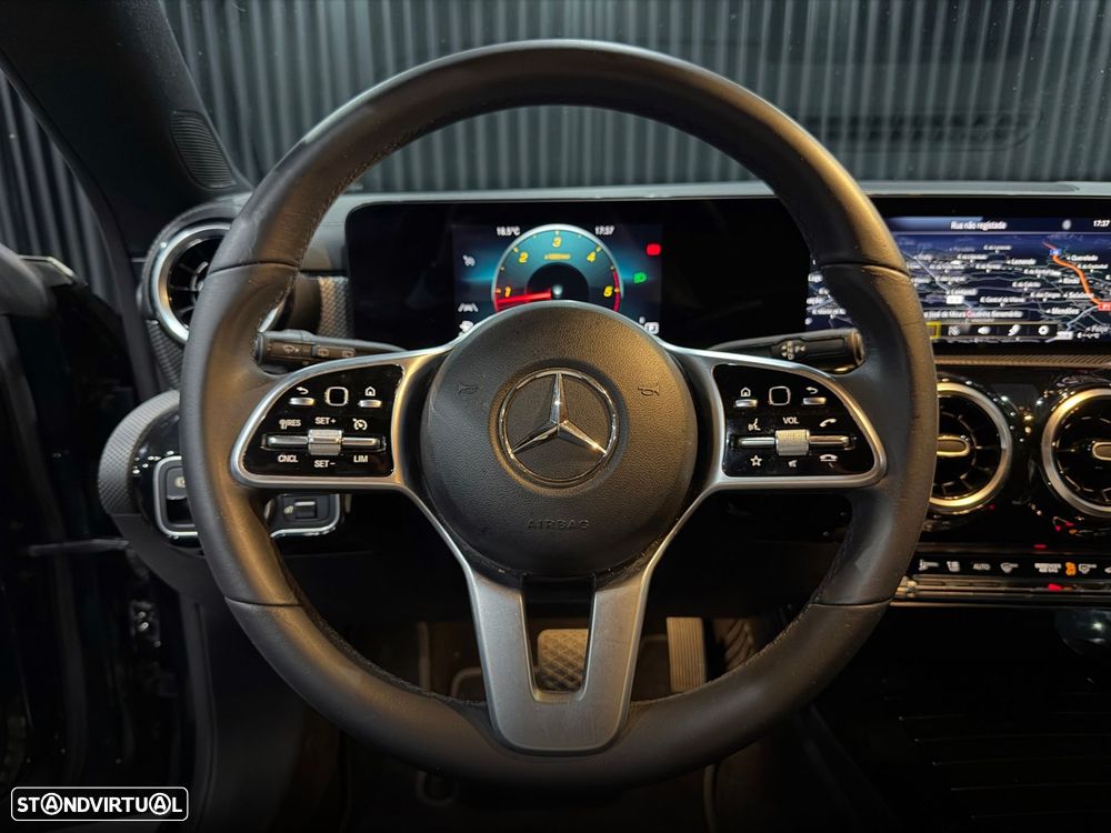 Mercedes-Benz CLA 180 d Shooting Brake Progressive Aut. - 19