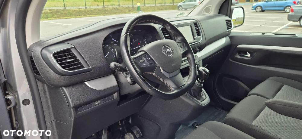 Opel Vivaro - 19