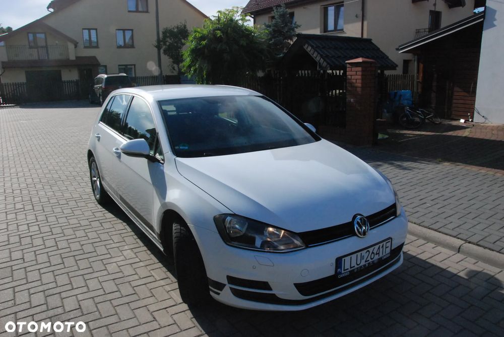 Volkswagen Golf 1.2 TSI Comfortline - 2