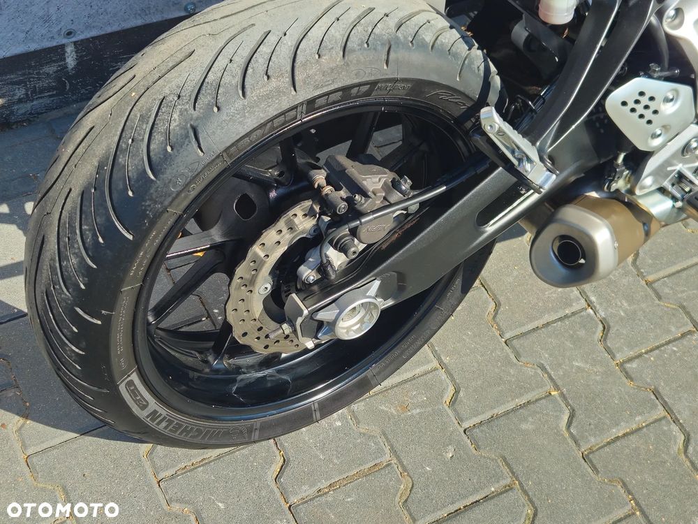 Yamaha MT - 26