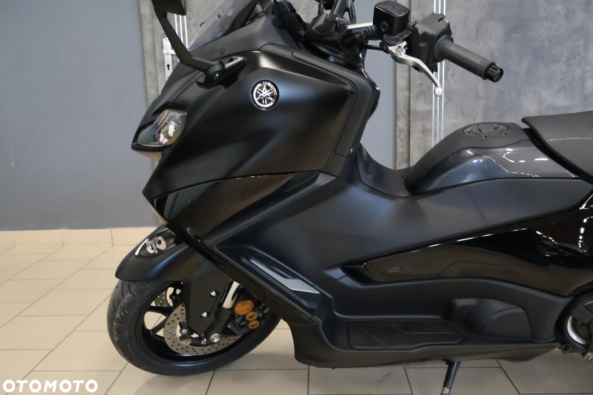 Yamaha Tmax - 4