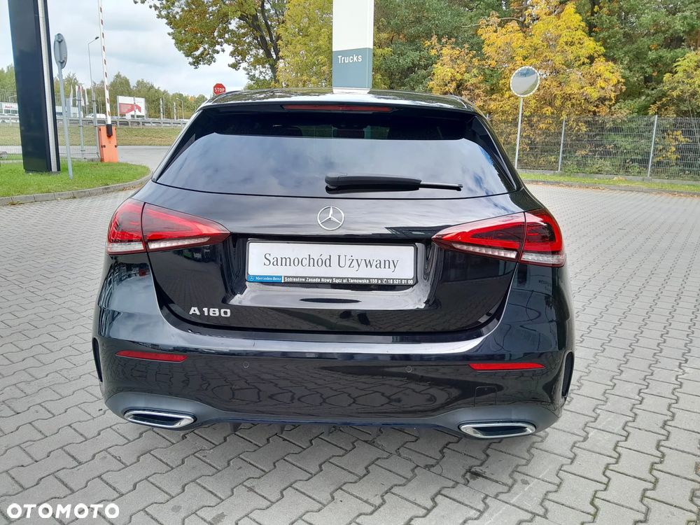 Mercedes-Benz Klasa A 180 AMG Line 7G-DCT - 5