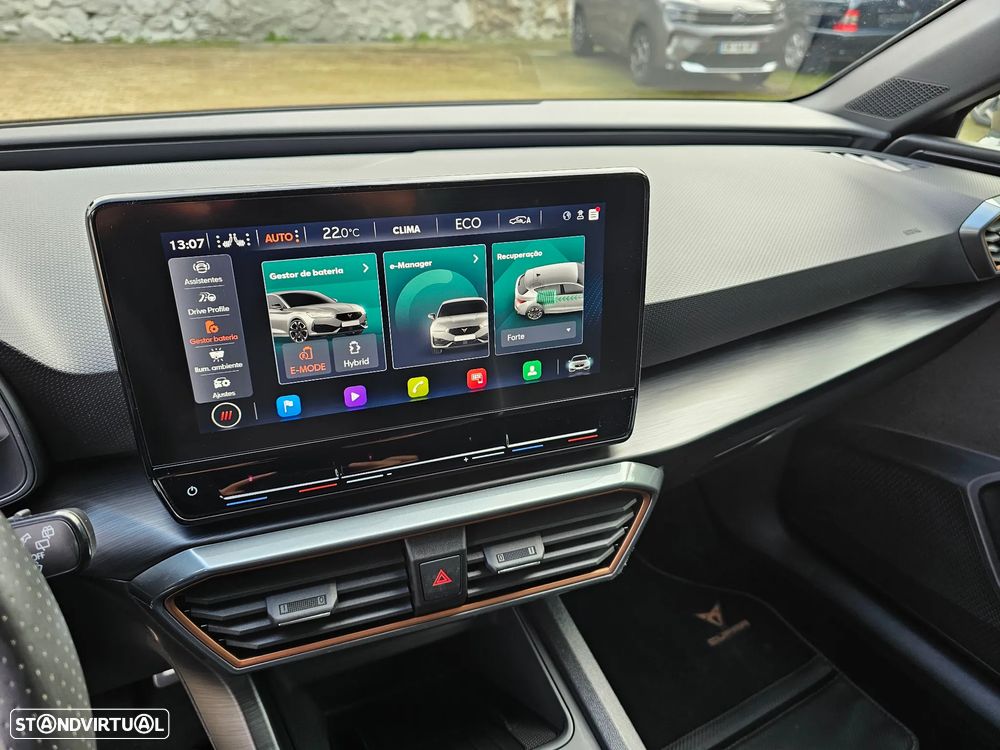 Cupra Leon 1.4 e-Hybrid VZ DSG - 16