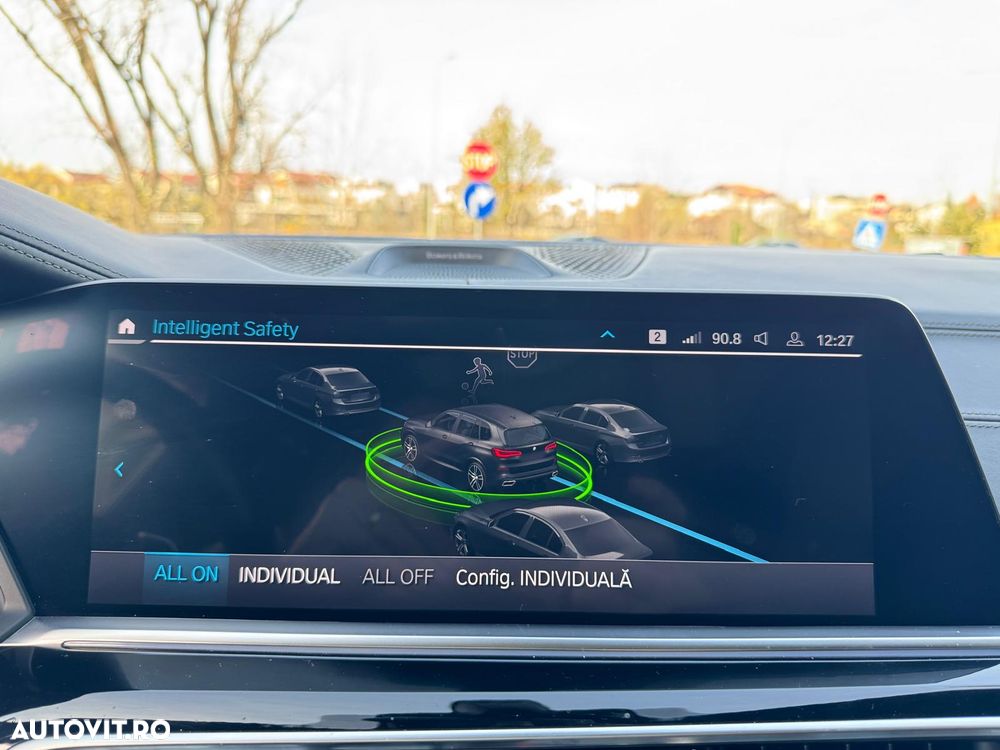 BMW X5 xDrive45e - 25