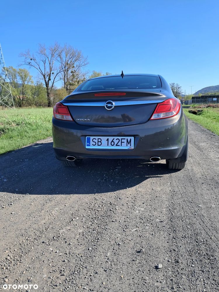 Opel Insignia - 11