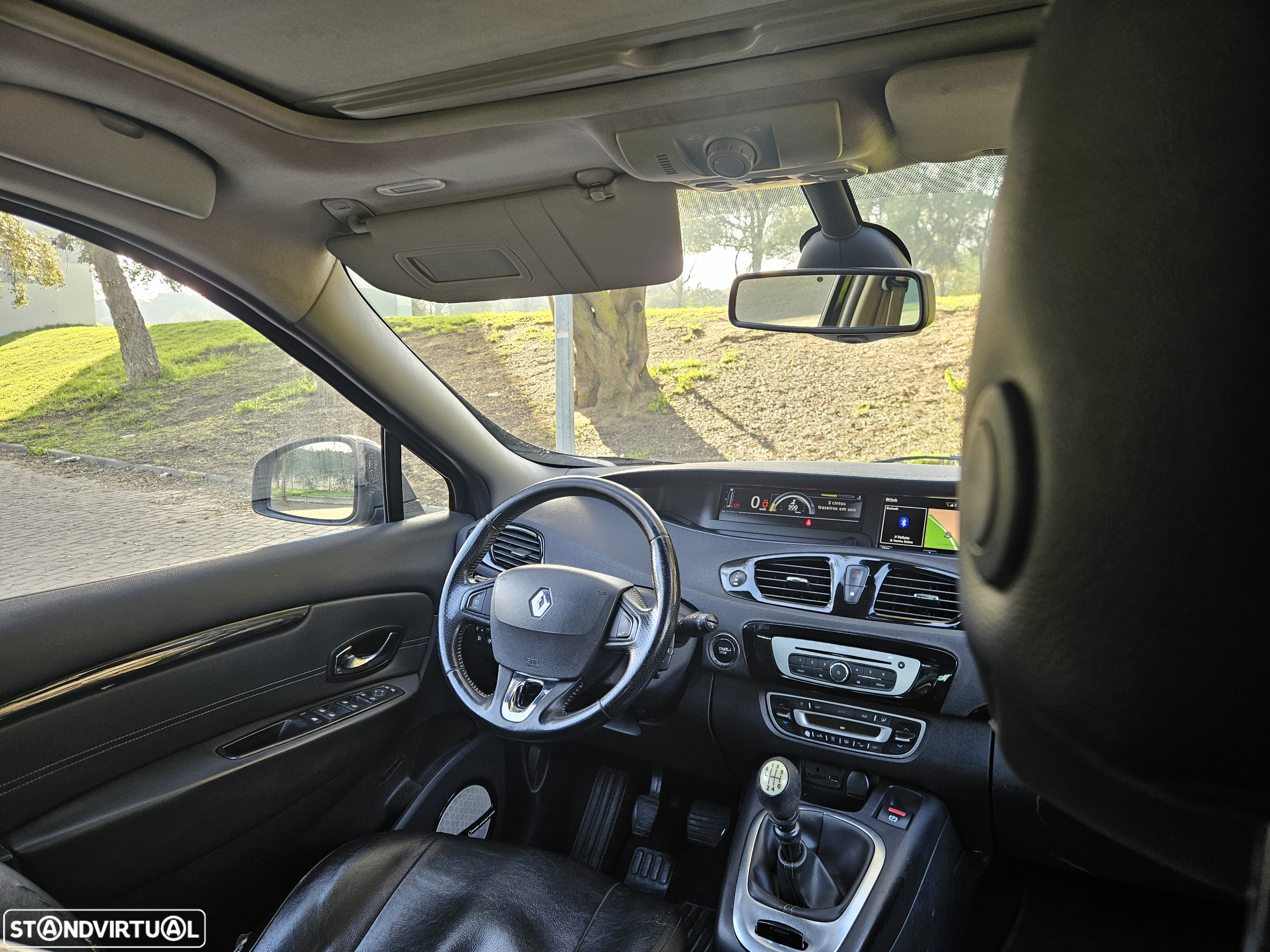 Renault Grand Scénic 1.6 dCi Bose Edition SS - 23