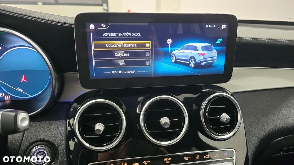 Mercedes-Benz GLC 300 de 4Matic 9G-TRONIC AMG Line Plus - 35