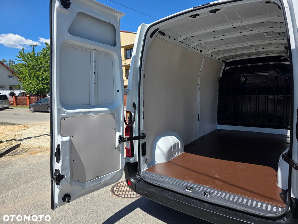 Renault Master - 25