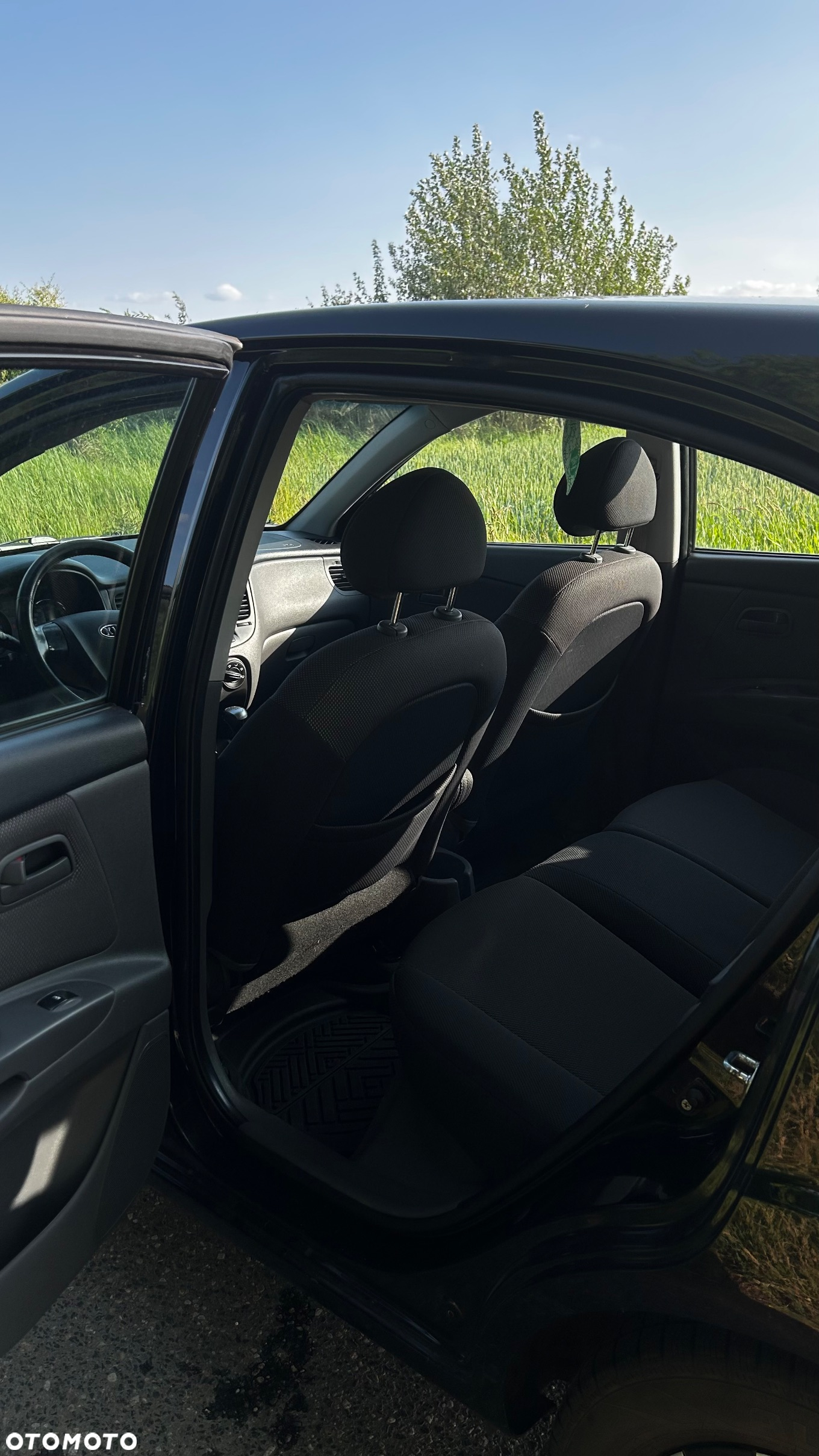 Kia Rio 1.4 Comfort - 8