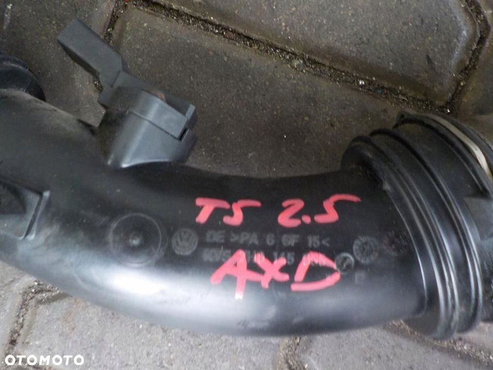 VW T5 2.5 TDI AXD AXE RURA WĄŻ POWIETRZA TURBINY - 2