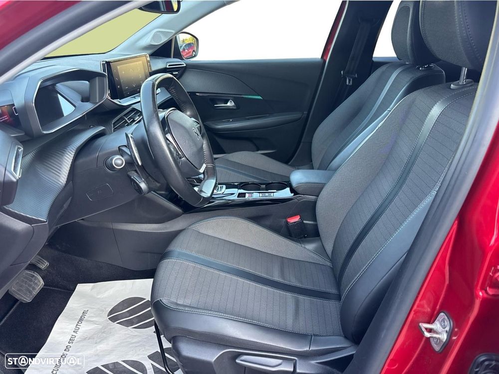 Peugeot 208 1.2 PureTech Allure Pack EAT8 - 11