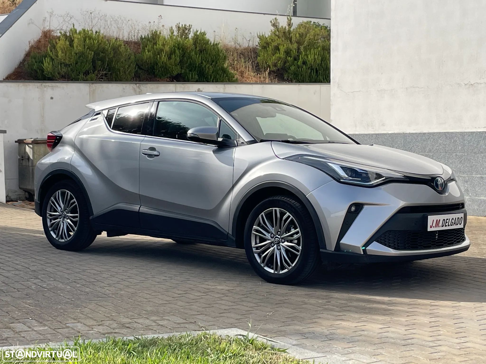 Toyota C-HR 1.8 Hybrid Exclusive+P.Luxury - 1