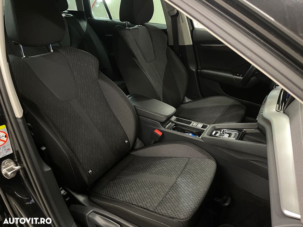 Skoda Octavia 2.0 TDI DSG Style - 10