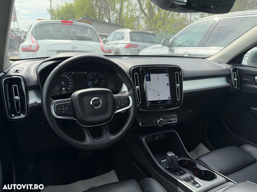 Volvo XC 40 D4 AWD Inscription - 11