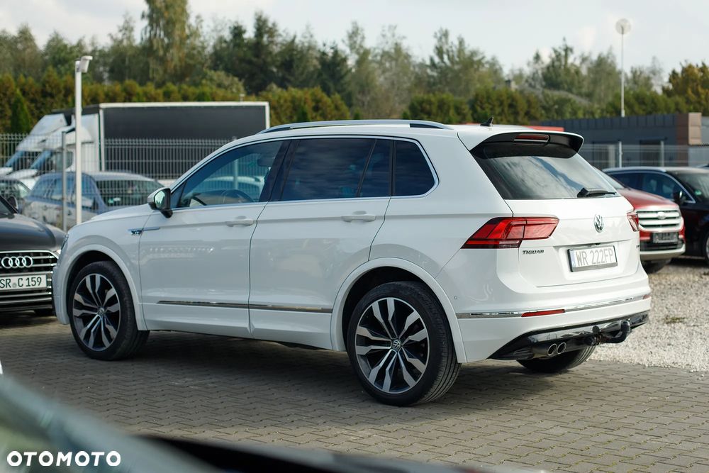 Volkswagen Tiguan 2.0 TDI SCR 4MotION DSG R-Line - 19