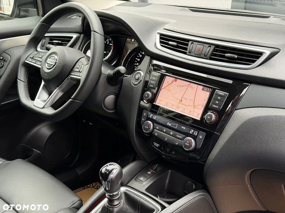 Nissan Qashqai 1.3 DIG-T Tekna+ - 33