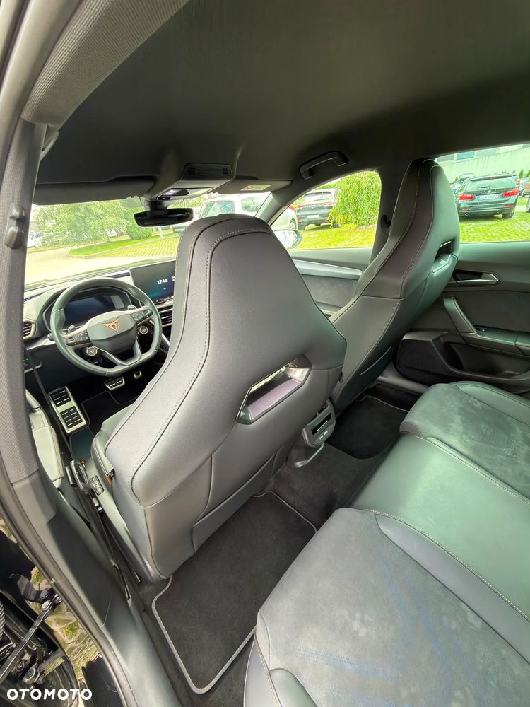 Cupra Formentor 1.5 eTSI mHEV DSG - 11