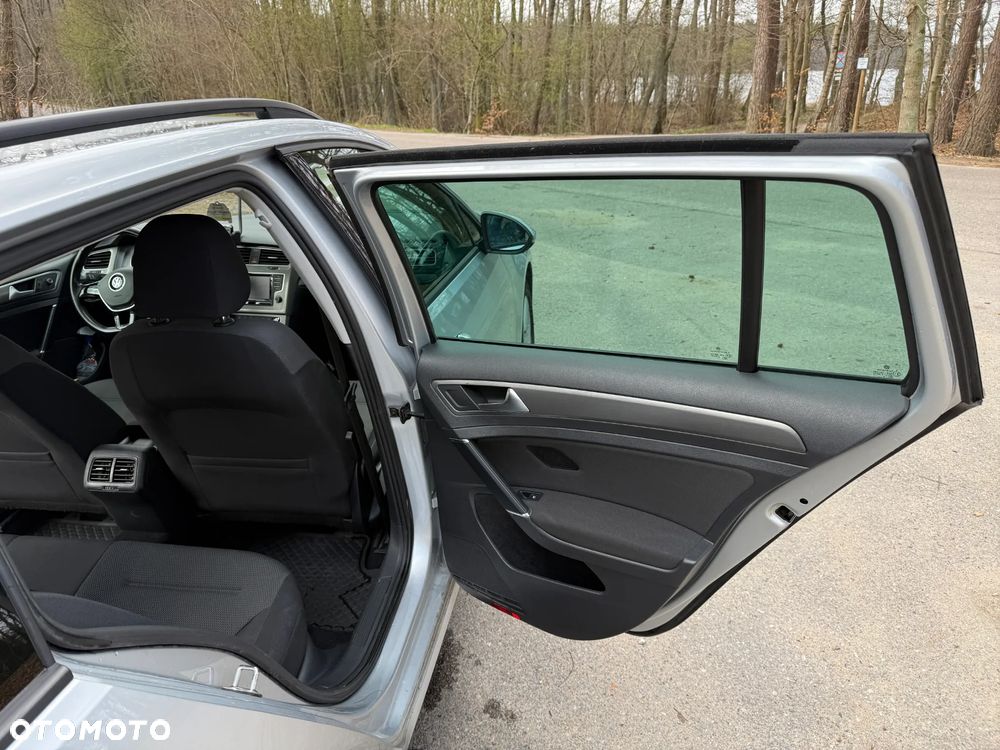 Volkswagen Golf 2.0 TDI (BlueMotion Technology) Comfortline - 14