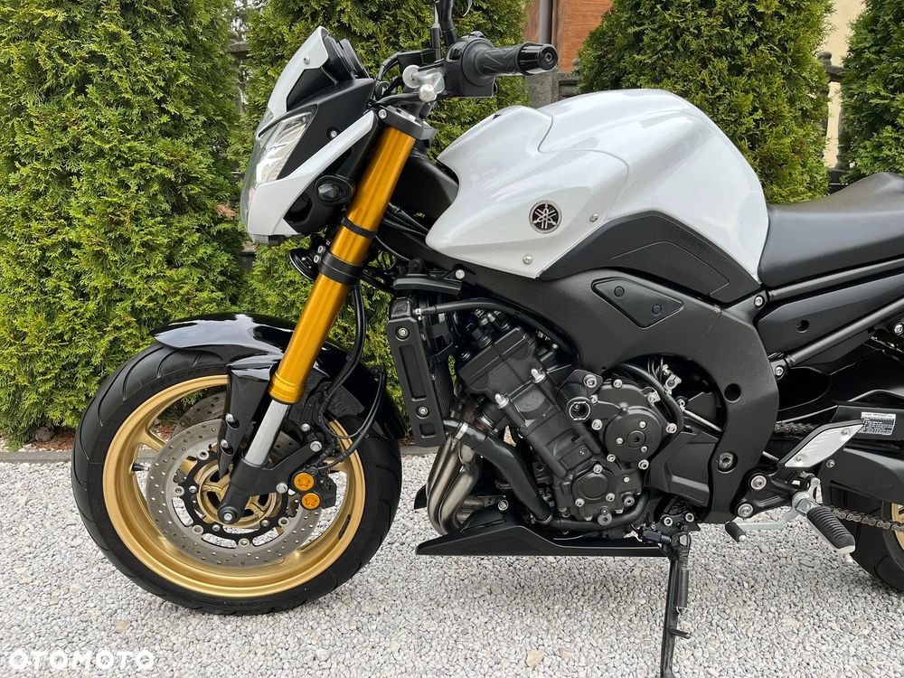 Yamaha FZ8 - 9