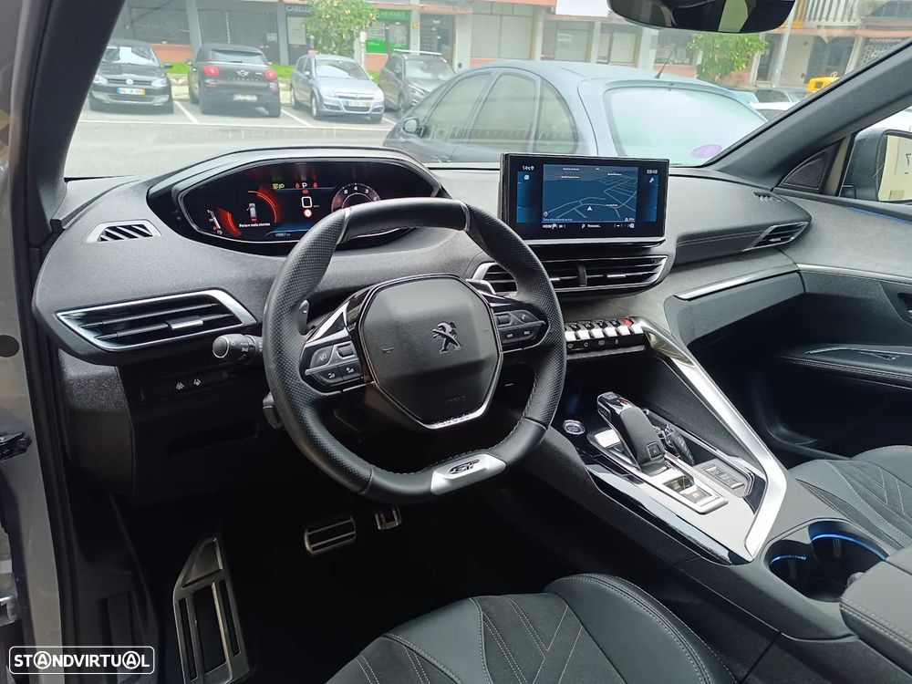 Peugeot 5008 PureTech 130 EAT8 Stop & Start GT - 7