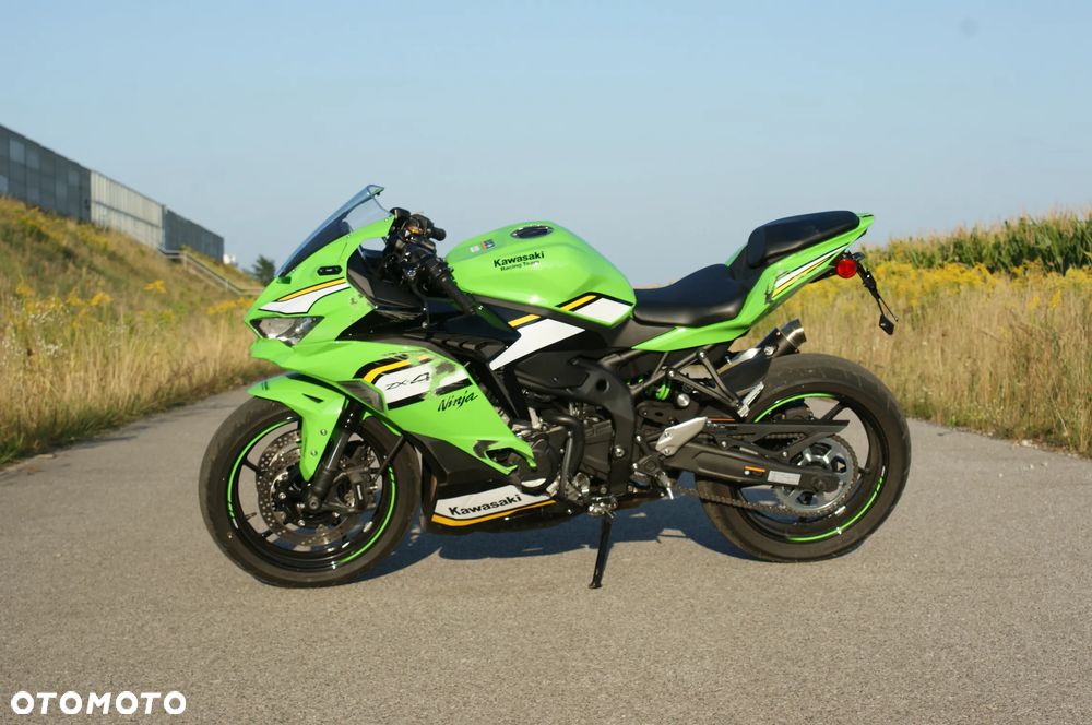 Kawasaki Ninja 400 - 10