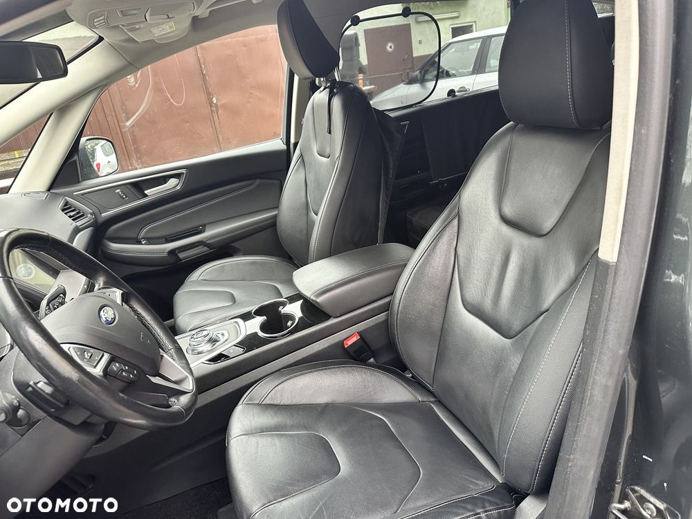 Ford S-Max 2.0 EcoBlue Titanium - 12