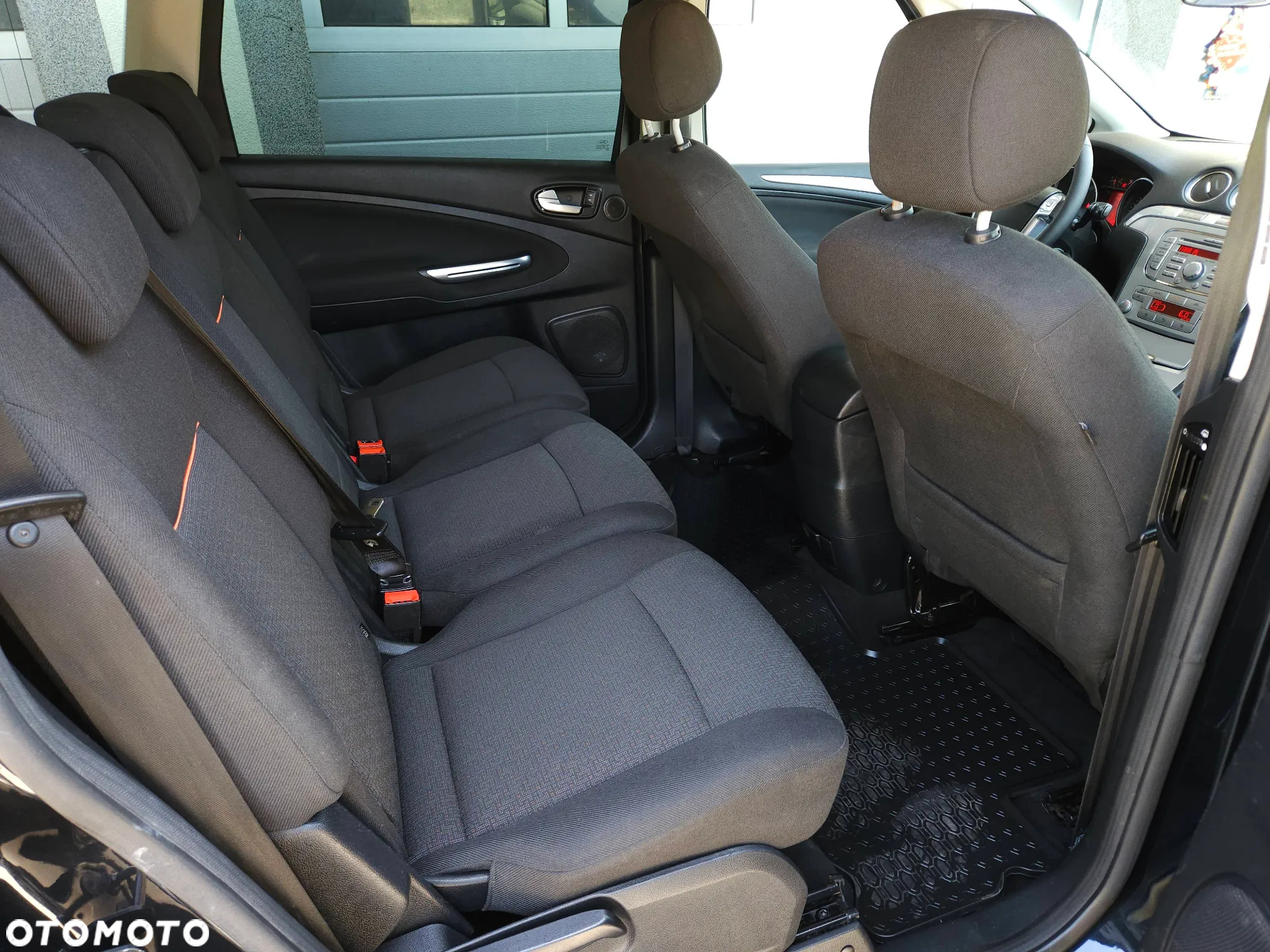 Ford S-Max 2.0 TDCi Titanium - 37