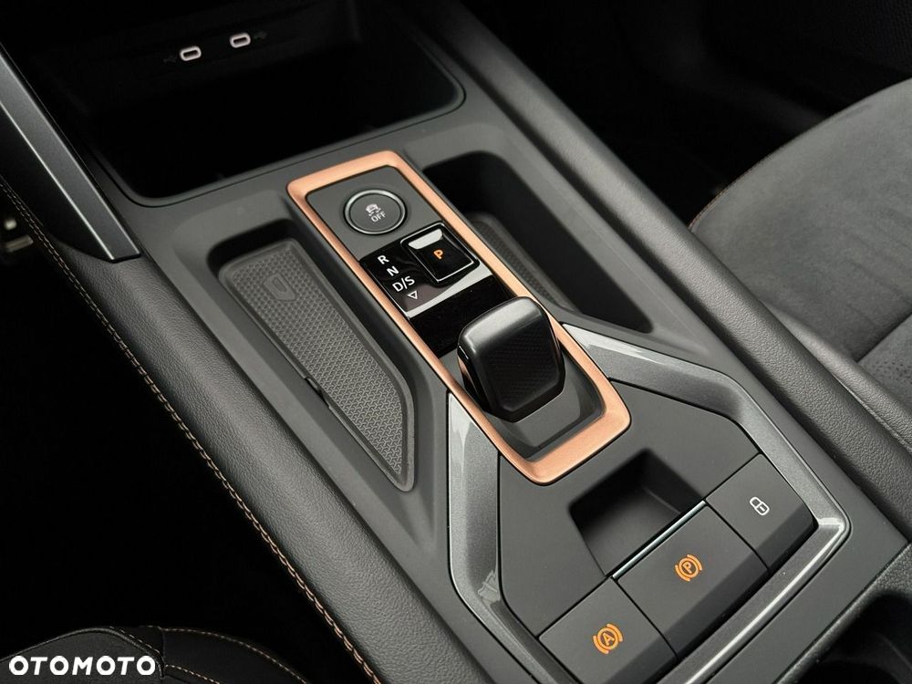 Cupra Formentor 1.5 eTSI DSG - 25