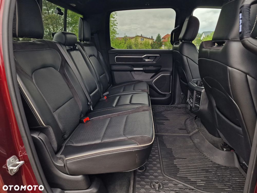 RAM 1500 Crew Cab Laramie - 11