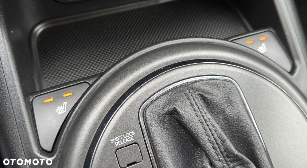 Kia Sportage 2.0 CVVT 4WD Automatik Spirit - 27