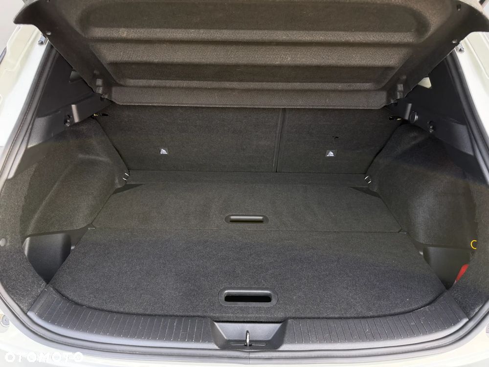 Nissan Qashqai 1.3 DIG-T MHEV N-Connecta Xtronic - 30