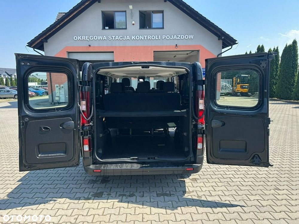 Renault Trafic - 10