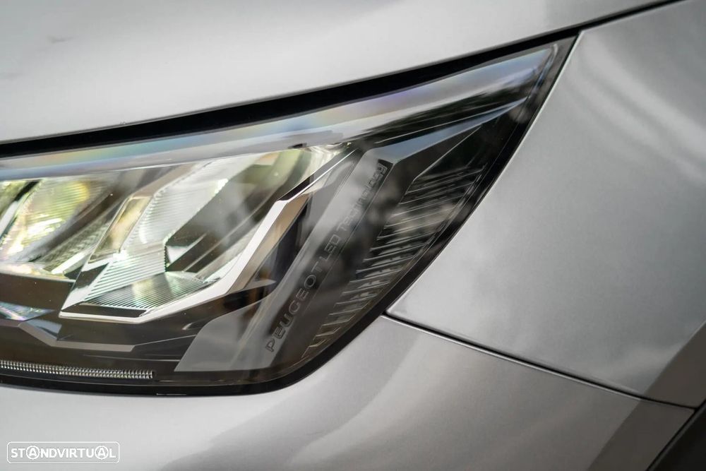 Peugeot 2008 — fotografia 57