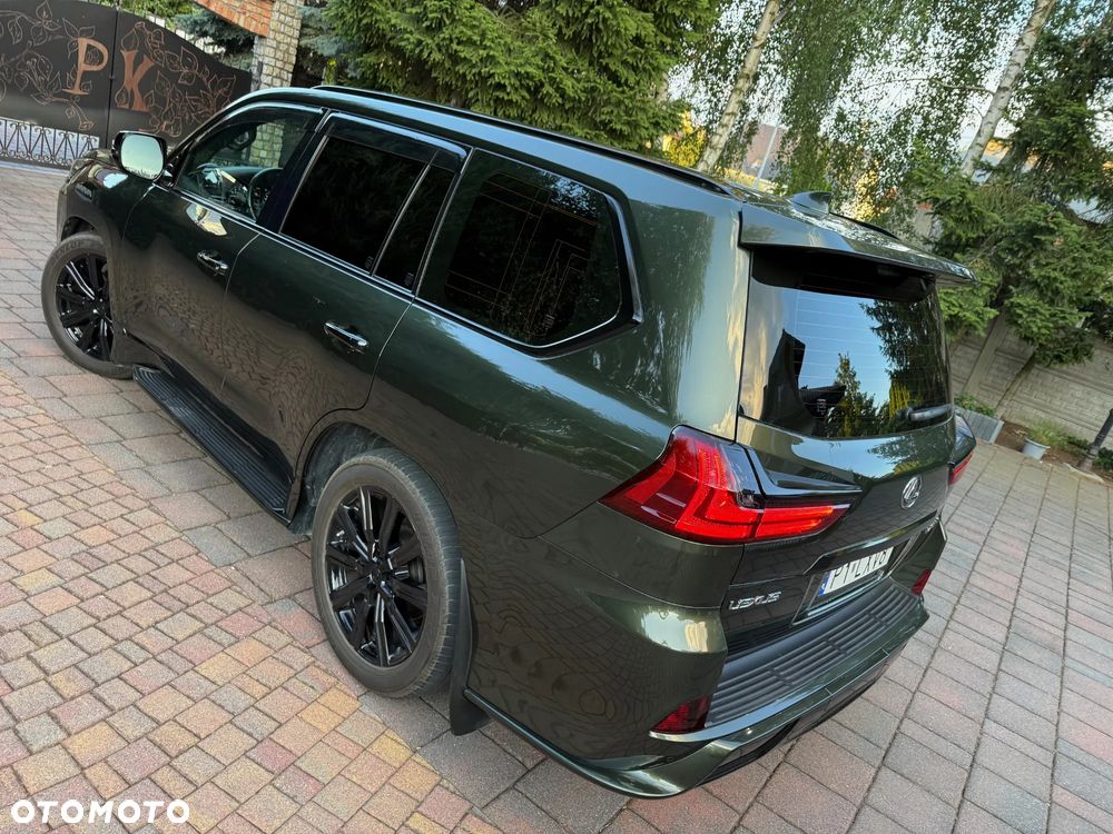 Lexus LX 570 Omotenashi - 27