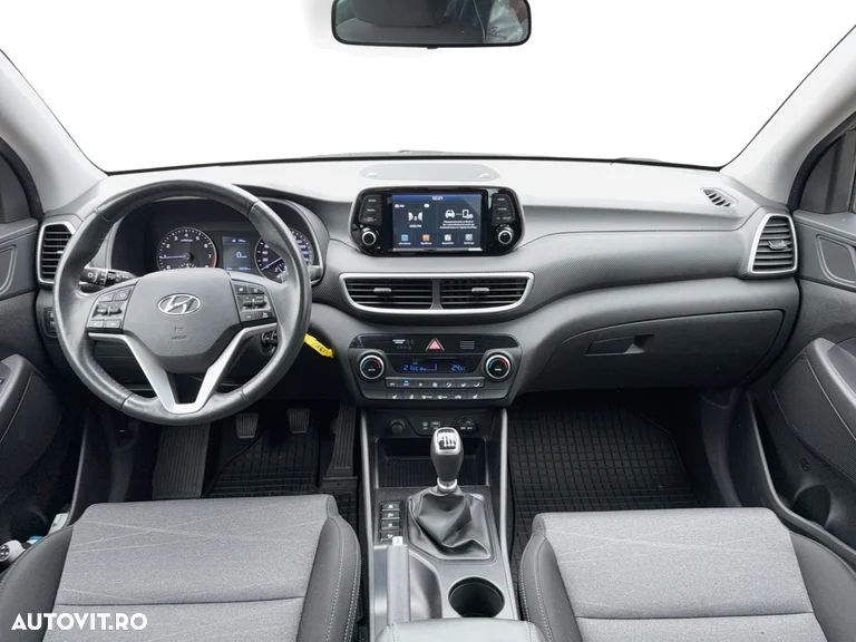 Hyundai Tucson 1.6 GDI 2WD 6MT Style - 15