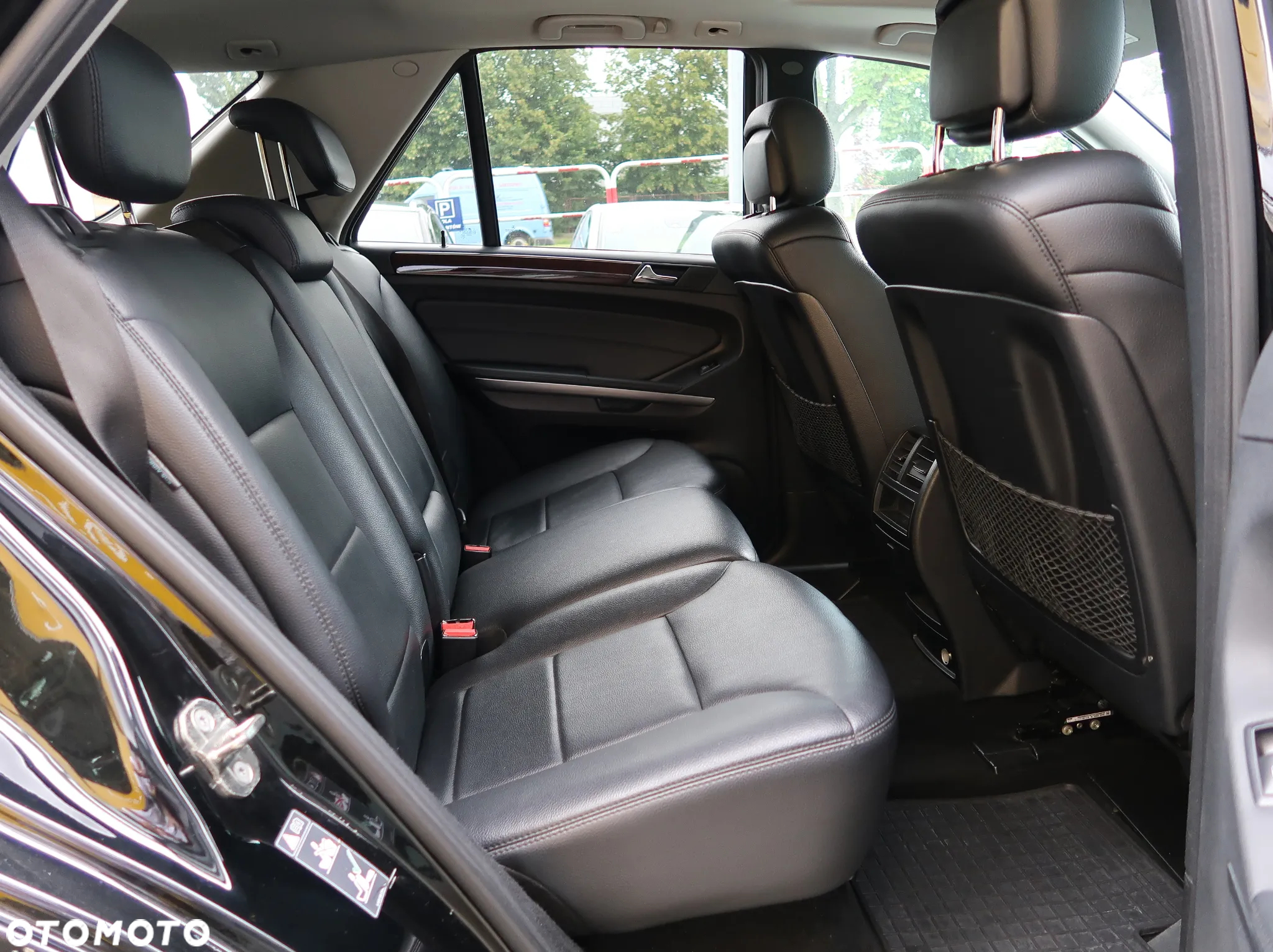 Mercedes-Benz ML 350 4-Matic - 7