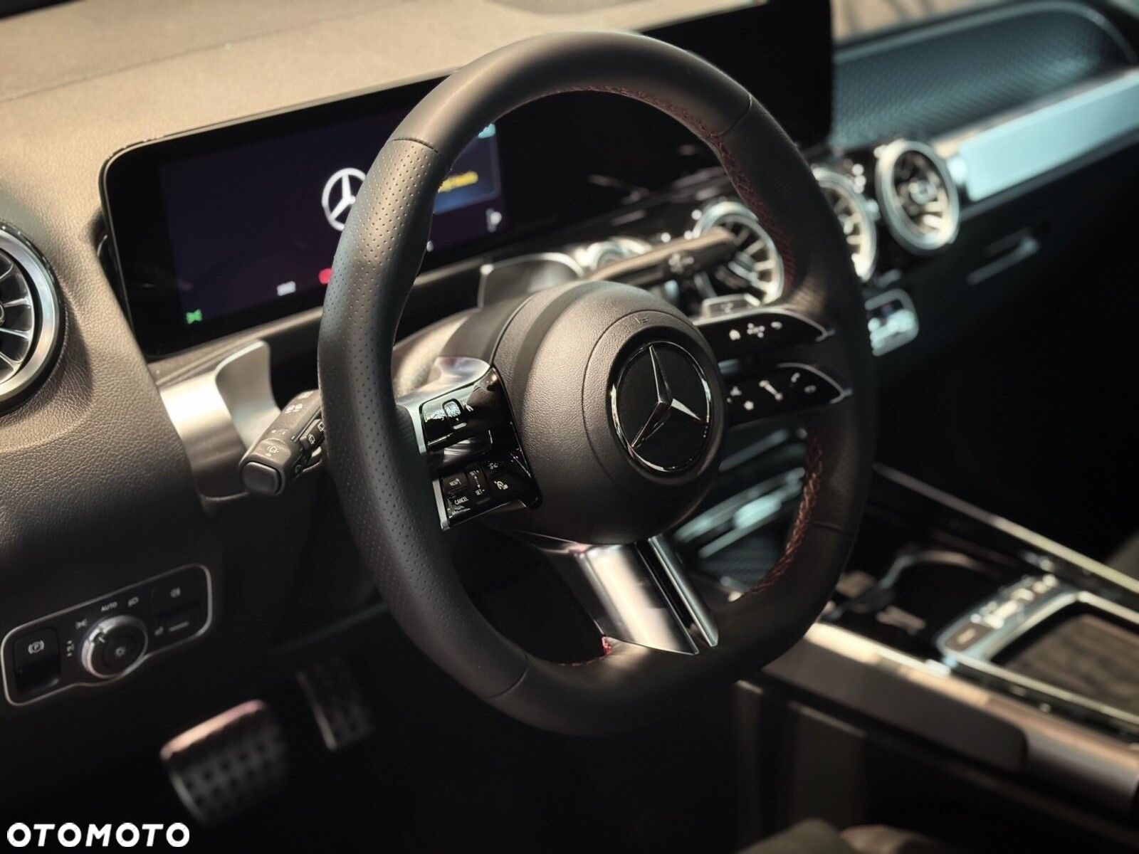 Mercedes-Benz GLB - 6