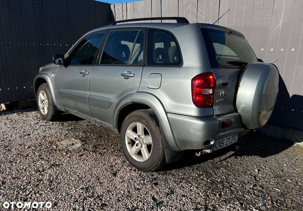 Toyota RAV4 - 5